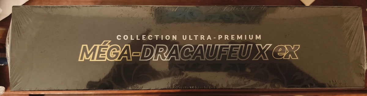Collection Ultra-Premium Pokémon Méga-Dracaufeu X ex, photo boutique 4