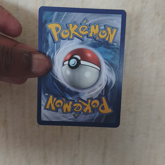 Vidéo de la carte Pokémon Baggiguane 138/086 Illustration Rare Flamme Blanche FR, exemplaire vendu
